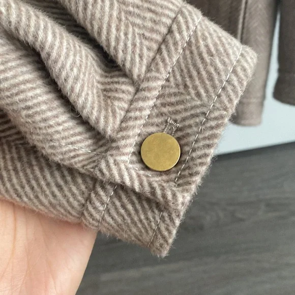 Wool Jacket - Picture 3 of 7